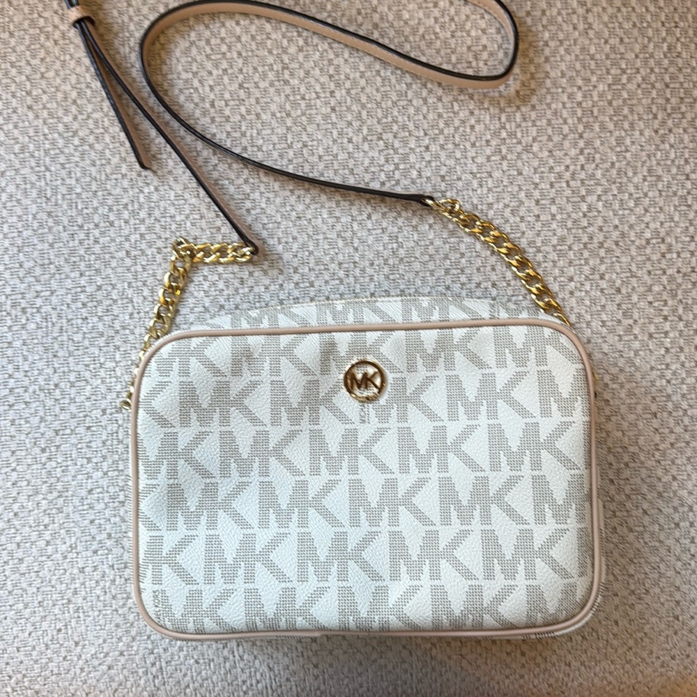 Michael Kors Crossbody